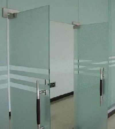玻璃門磨地維修